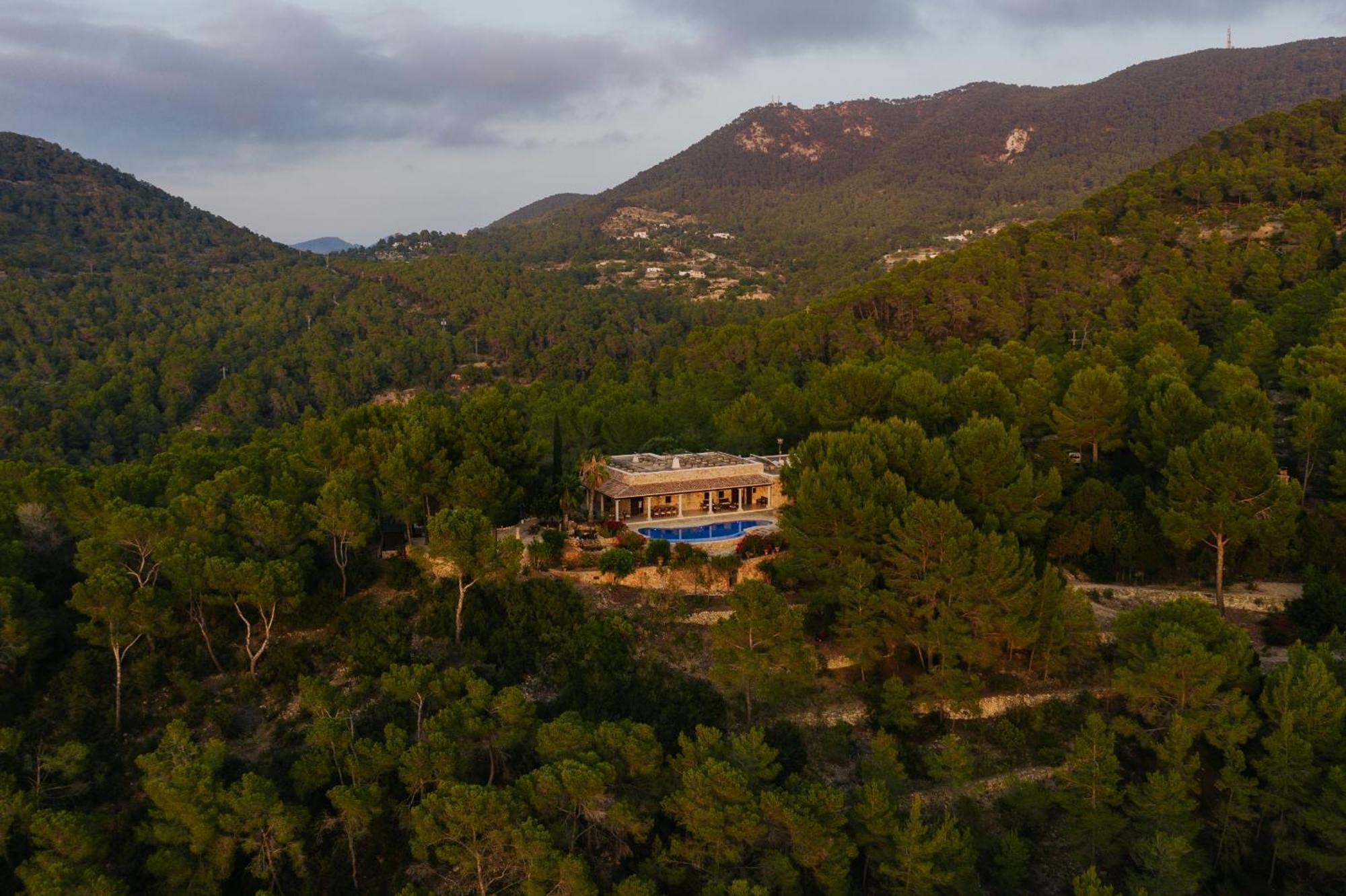Villa & Guesthouse Paissa D'En Bernat Cala Tarida  Εξωτερικό φωτογραφία