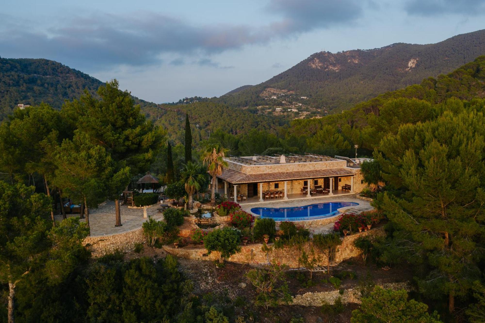 Villa & Guesthouse Paissa D'En Bernat Cala Tarida  Εξωτερικό φωτογραφία