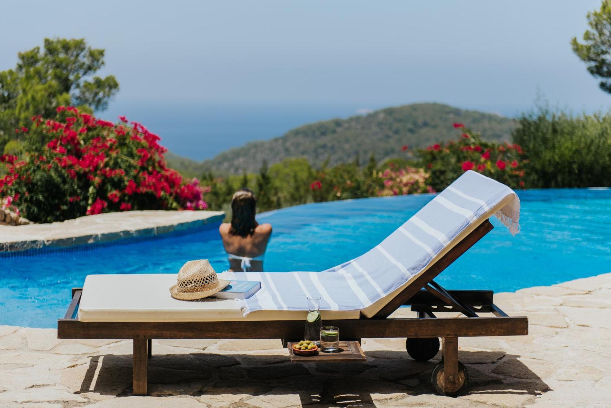 Villa & Guesthouse Paissa D'En Bernat Cala Tarida  Εξωτερικό φωτογραφία